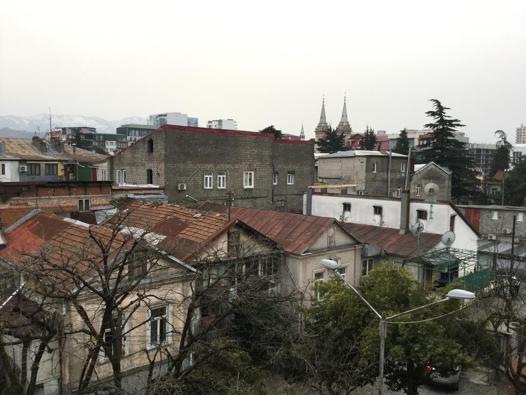Nina'S Apartment On Gorgasali Batumi Kültér fotó